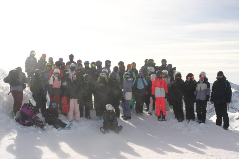 Gruppenfoto Skilager 2026 Davos